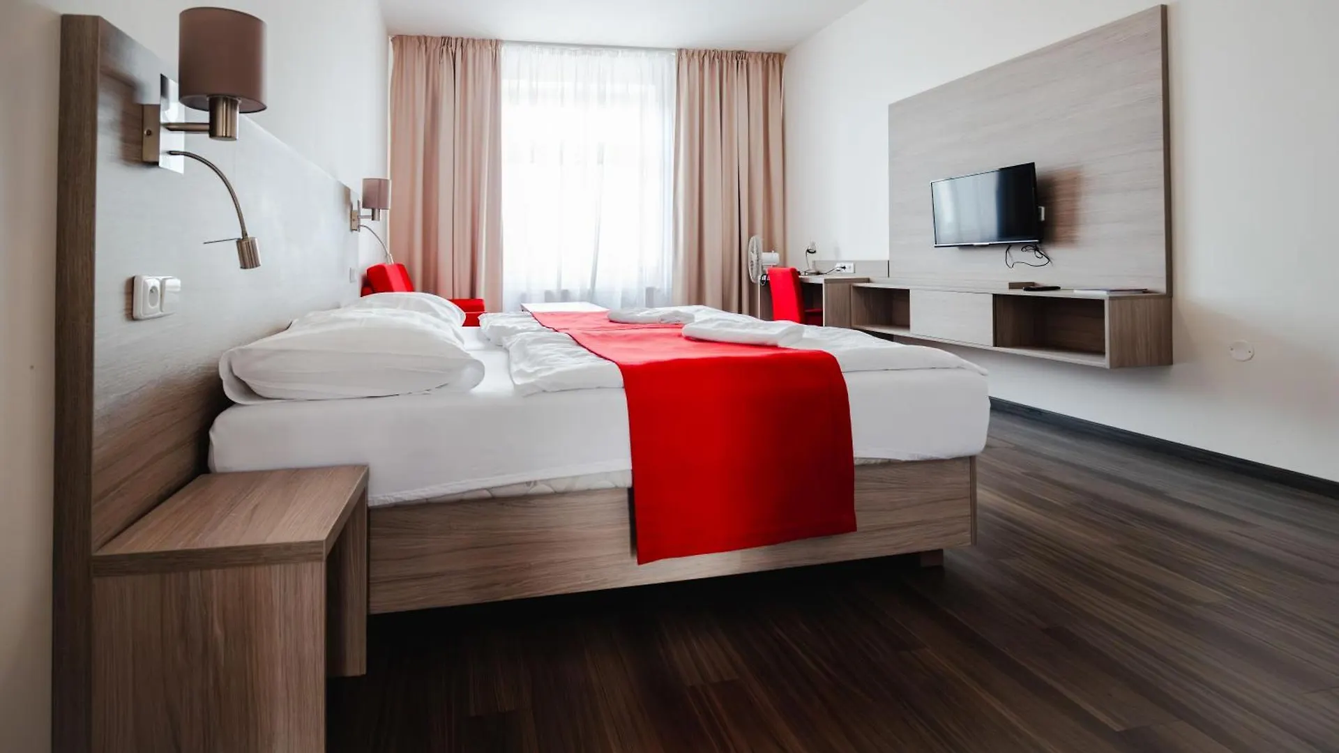 Hotel Palác Elektra Ostrava 3*,